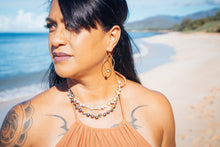 Load image into Gallery viewer, Tahitian Pearl Kai Earrings

