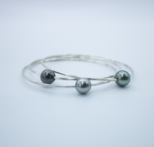 Load image into Gallery viewer, Ocean Goddess Bangle
